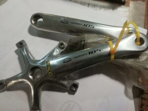 Pédalier Shimano 105 Octalink Pédalier Les Mains Dans Le Guidon