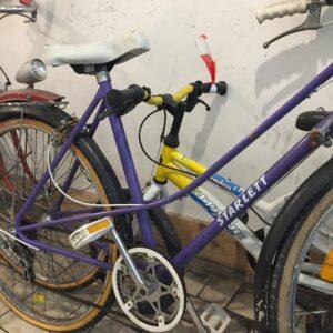 Vélo Starlett Vélo vendu Les Mains Dans Le Guidon