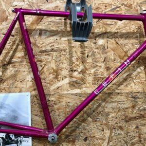 Cadre+ fourche Battaglin violet taille 57 Cadre Vélo Les Mains Dans Le Guidon