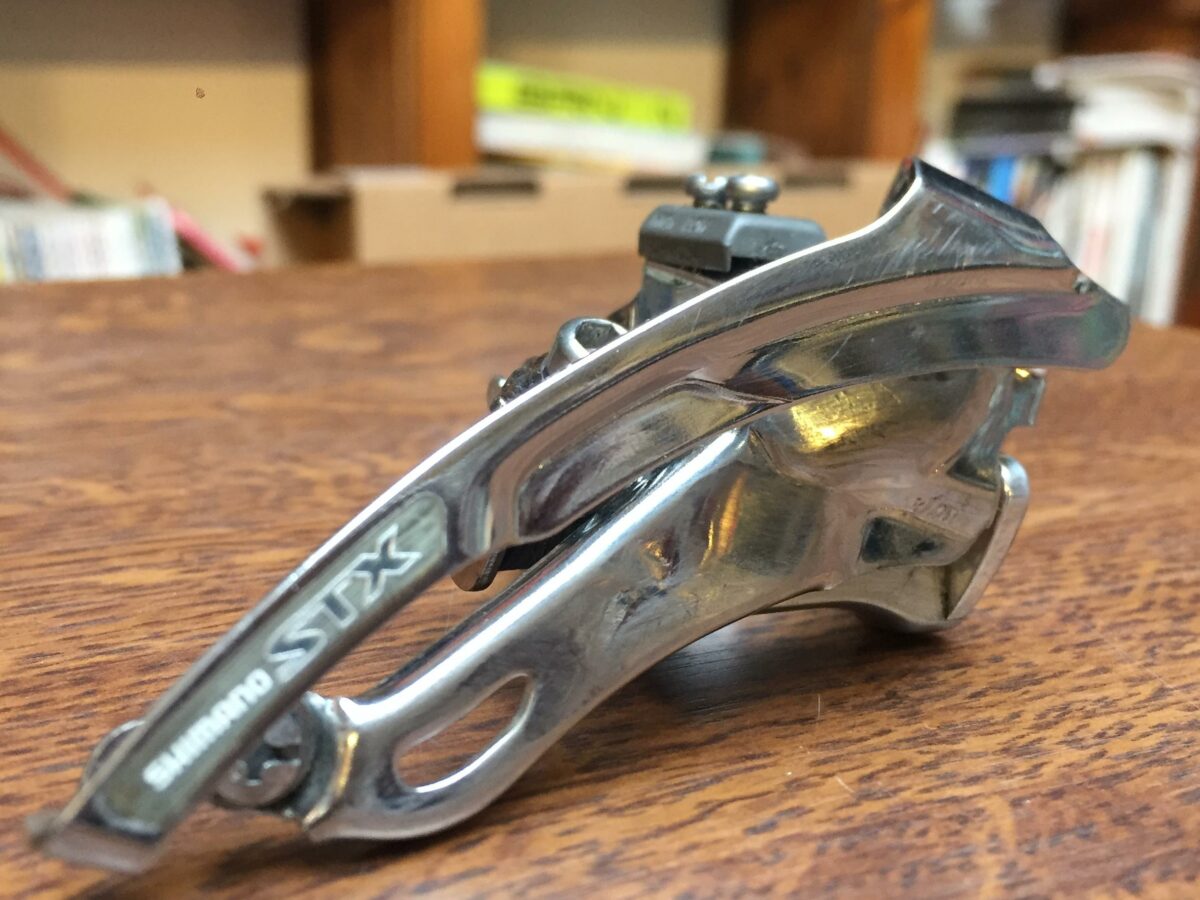 Dérailleur Avant SHIMANO STX FD-MC34 - Collier 31.8mm - Tirage Bas - Neuf