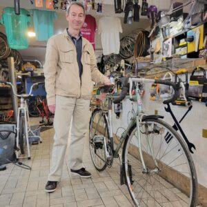 Randonneuse vintage « La brise » T56 3x5vitesses Vélo occasion Les Mains Dans Le Guidon