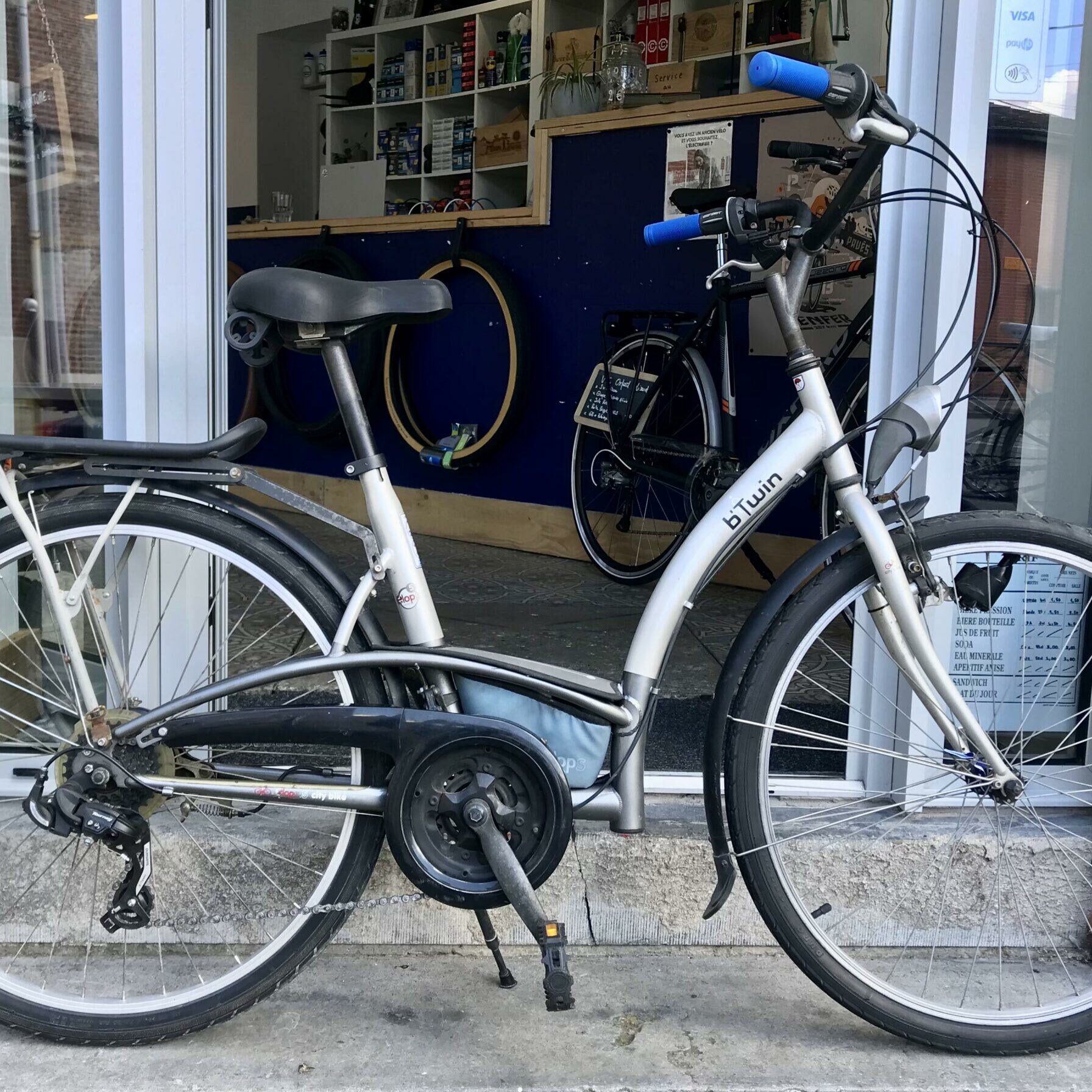 自転車本体 BTWIN ELOPS 520 Btwin Elops City Bike BTWIN Elops 520 Low Frame Midnight Blue