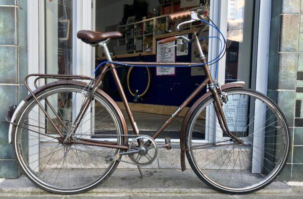 HOLLANDAIS Magneet T57 Vélo azuré Les Mains Dans Le Guidon