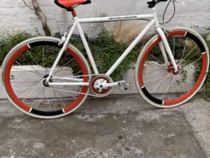 Fixie/Single speed United Cruiser Vélo en dépot-vente Les Mains Dans Le Guidon