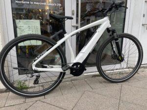 Specialized Vado 1.0 TM Vélo Electrique e-bike Les Mains Dans Le Guidon