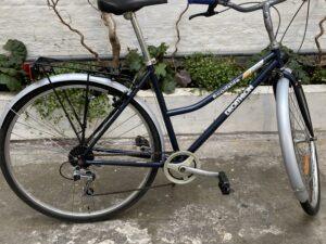 Décathlon Roadside 300 Vélo en dépot-vente Les Mains Dans Le Guidon