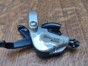 Manette de vitesses 8 vitessess Shimano Deore LX SL-M569 1996