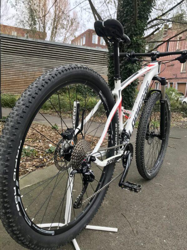 VTT LAPIERRE Pro Race 229 M Vélo en dépot-vente Les Mains Dans Le Guidon