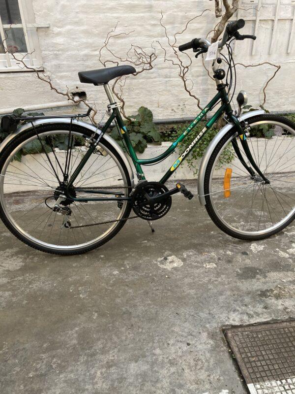 Vélo de ville Moonrise Elena Non classé Les Mains Dans Le Guidon