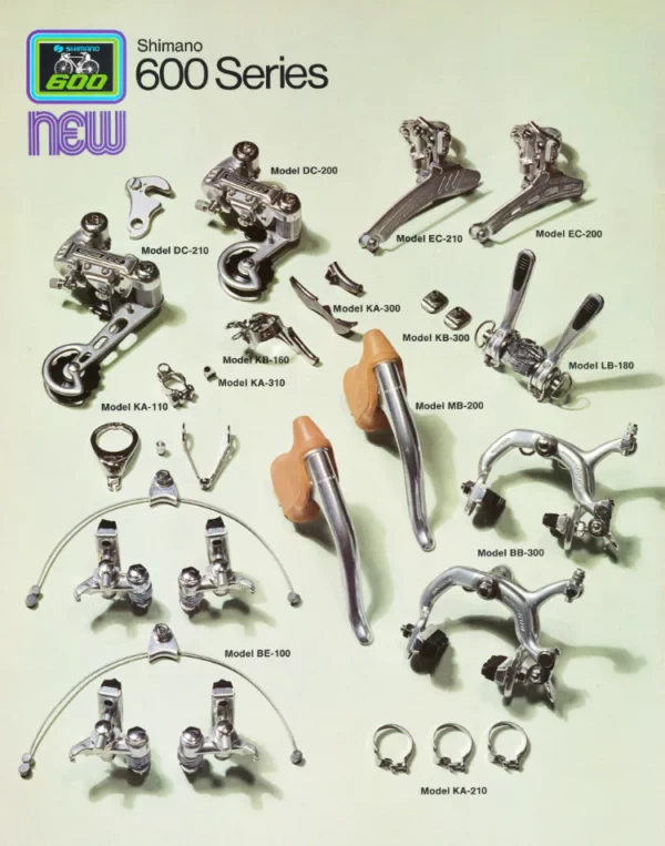 Groupe complet Shimano 600 Arabesque avec pédales Kyokuto Dérailleur arrière Les Mains Dans Le Guidon