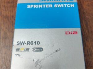 Boutons additionnels Di2 “Sprinter Switch” SW-R610 di2 Les Mains Dans Le Guidon