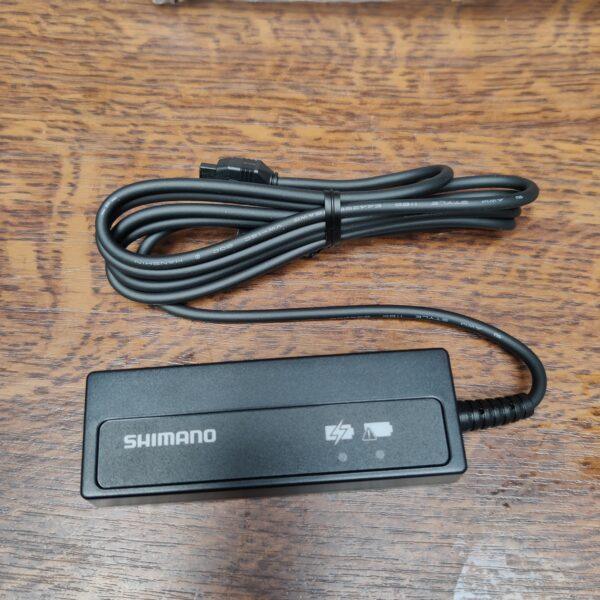 Chargeur de batterie Di2 SM-BCR2 (2013) di2 Les Mains Dans Le Guidon