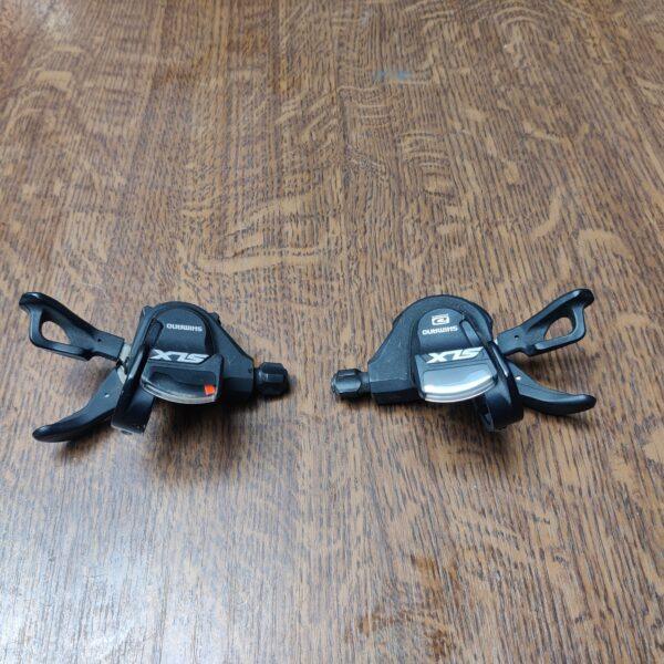 Manette Deore SLX 2/3 x 10vitesses SL-M670 (2012) manette dérailleur Les Mains Dans Le Guidon