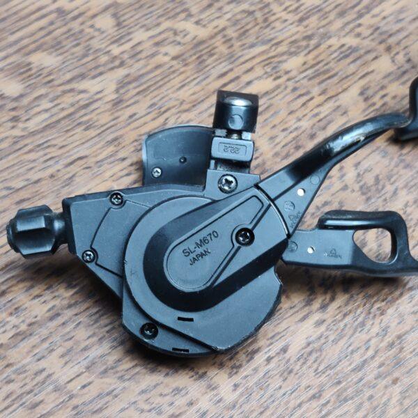 Manette Deore SLX 2/3 x 10vitesses SL-M670 (2012) manette dérailleur Les Mains Dans Le Guidon