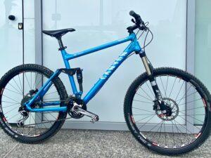 Vtt Canyon Nerve XC Vélo occasion Les Mains Dans Le Guidon