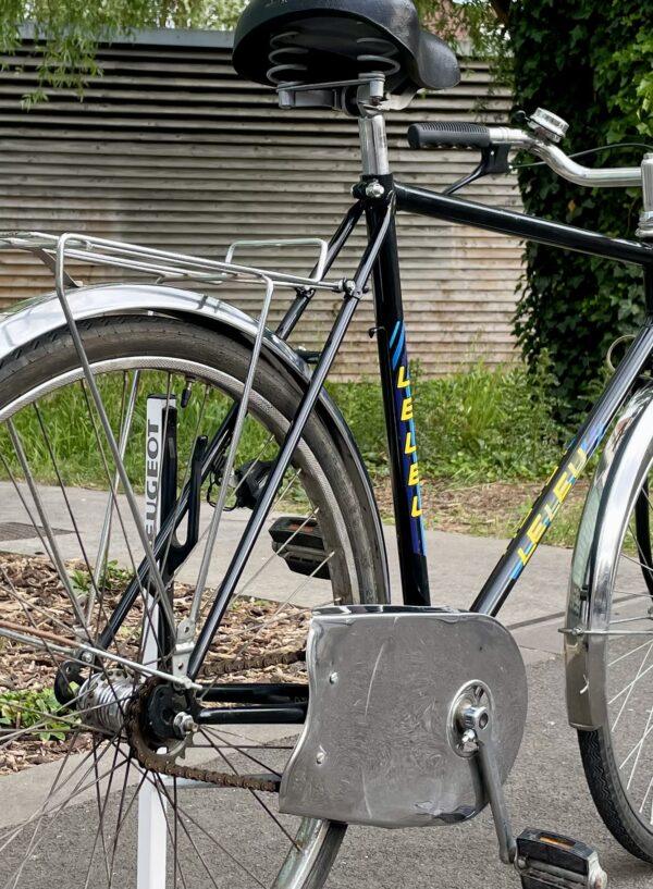 VILLE Leleu Vélo en dépot-vente Les Mains Dans Le Guidon
