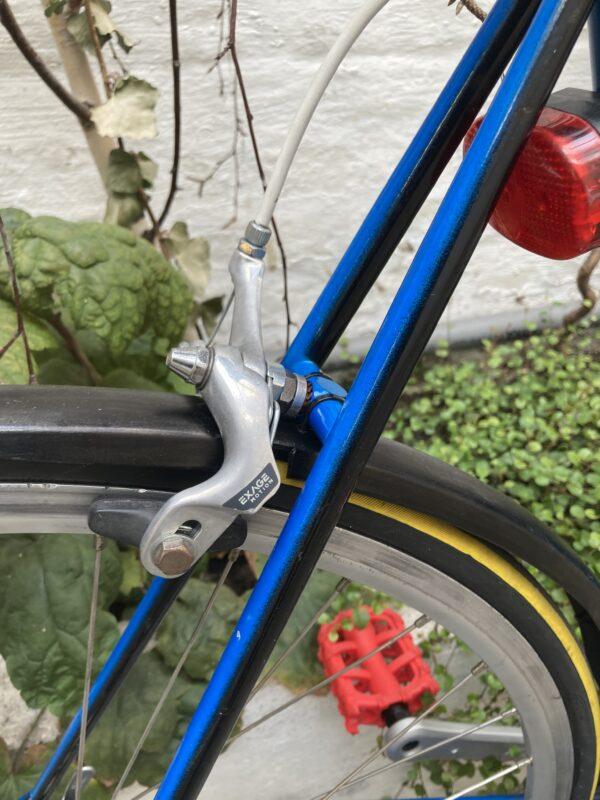 Gitane Chrono + Vélo en dépot-vente Les Mains Dans Le Guidon