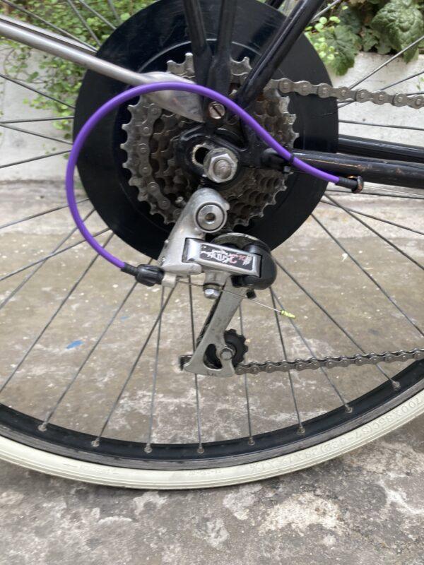 Minerva Multicross Vélo occasion Les Mains Dans Le Guidon