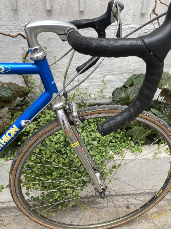 Decathlon Cobra 720 Vélo en dépot-vente Les Mains Dans Le Guidon