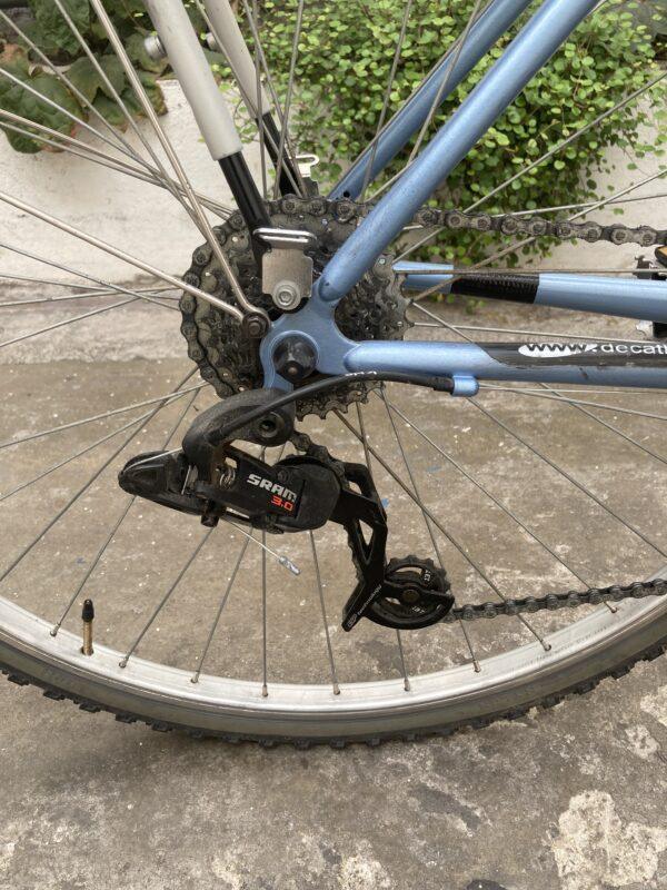 Riverside Decathlon Vélo occasion Les Mains Dans Le Guidon