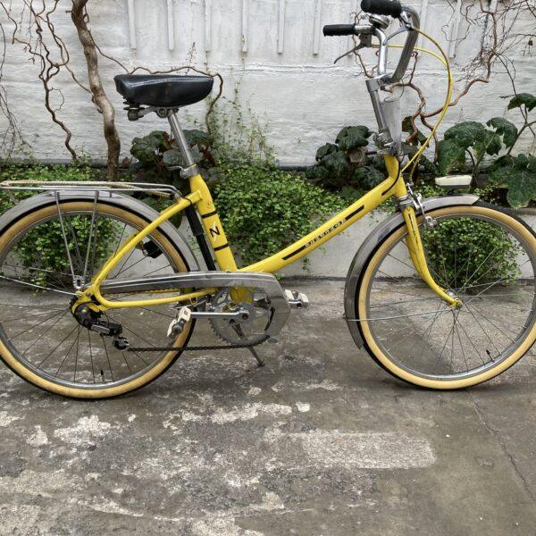 Peugeot NS 550A Vélo en dépot-vente Les Mains Dans Le Guidon