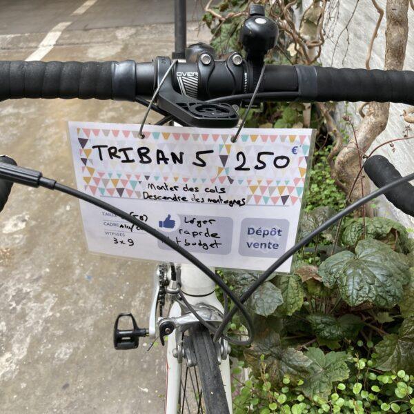 B’Twin Triban 5 Vélo en dépot-vente Les Mains Dans Le Guidon