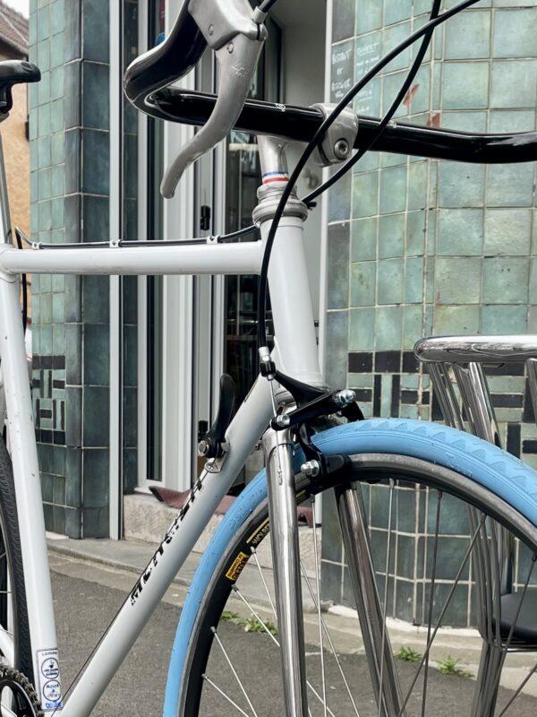 COURSE Mercier T57 Vélo azuré Les Mains Dans Le Guidon