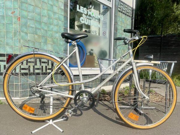 VILLE Raymond Poulidor taille S Vélo de collection Les Mains Dans Le Guidon