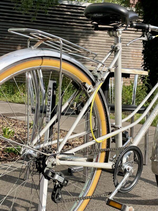 VILLE Raymond Poulidor taille S Vélo de collection Les Mains Dans Le Guidon