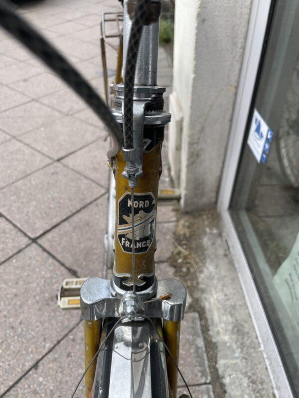 Vélo Ville Nord France Vélo occasion Les Mains Dans Le Guidon