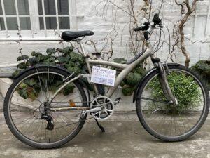 B’Twin 7 Vélo en dépot-vente Les Mains Dans Le Guidon
