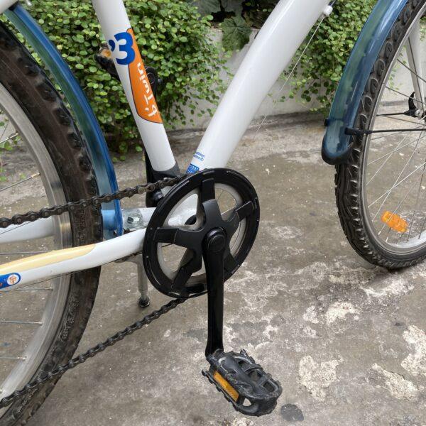 B’Twin 3 Vélo occasion Les Mains Dans Le Guidon