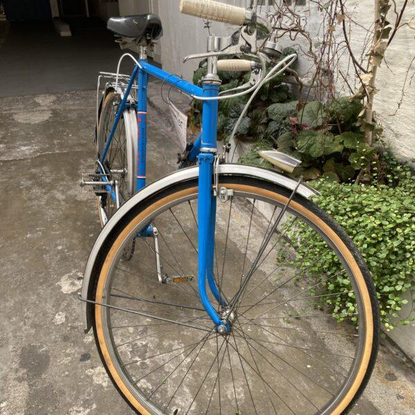 Manufrance 3V Vélo en dépot-vente Les Mains Dans Le Guidon