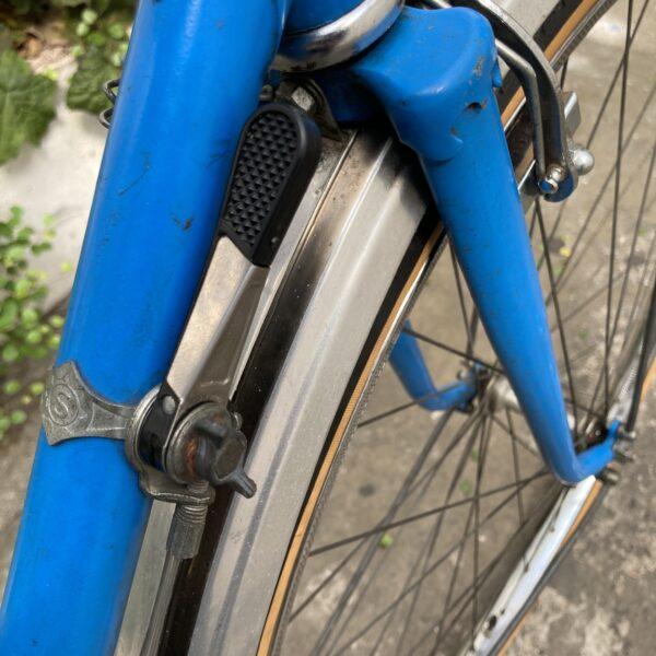 Manufrance 3V Vélo en dépot-vente Les Mains Dans Le Guidon