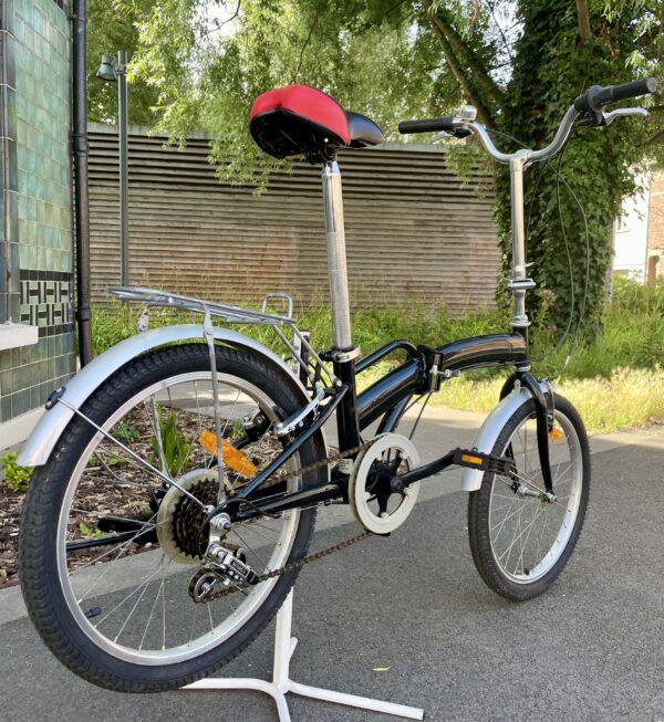 VELO PLIANT Vélo en dépot-vente Les Mains Dans Le Guidon