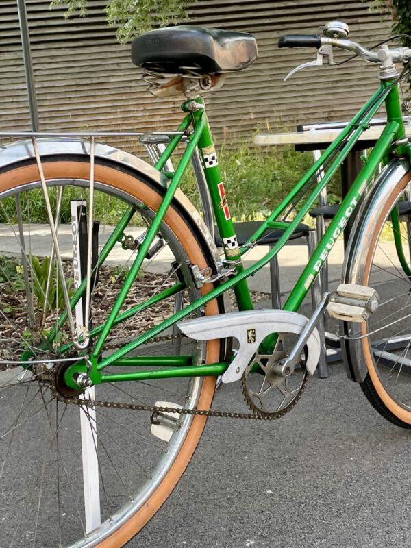 VILLE Peugeot taille M Vélo en dépot-vente Les Mains Dans Le Guidon