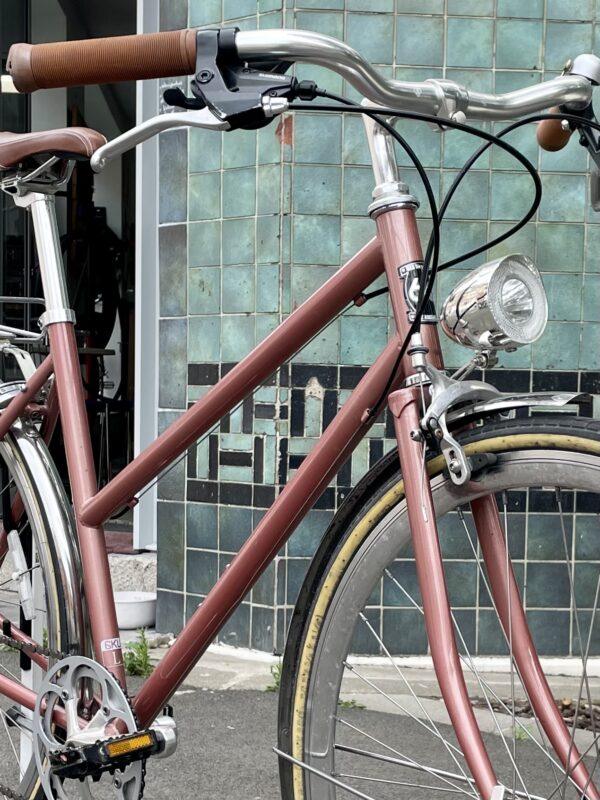 VILLE 6KU Odessa taille L Vélo en dépot-vente Les Mains Dans Le Guidon