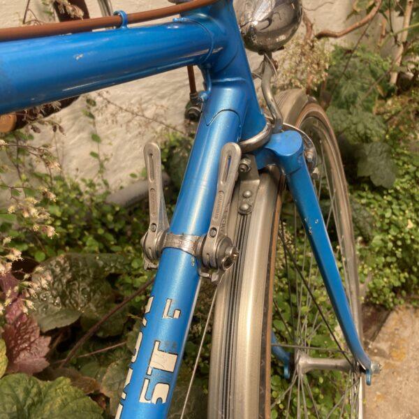 Randonneuse Vanheste Vélo en dépot-vente Les Mains Dans Le Guidon