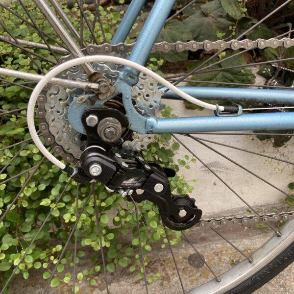 Ville/Rando Superia Vélo azuré Les Mains Dans Le Guidon
