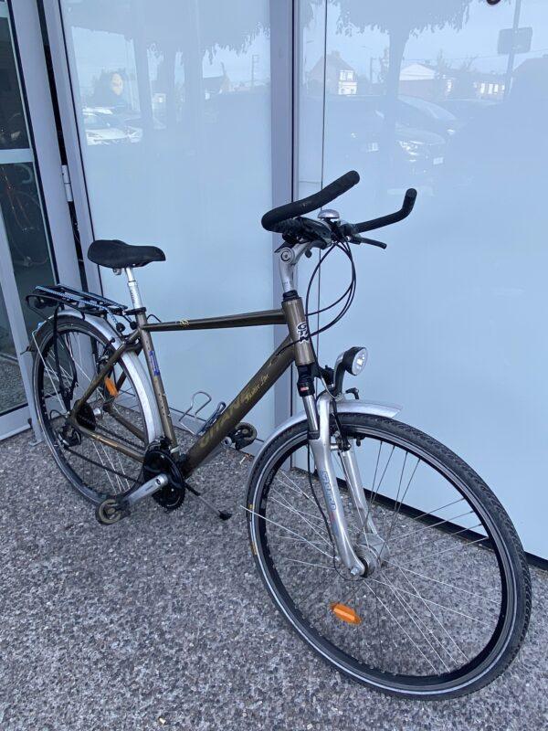 VTC Voyage Gitane sensitive Line Vélo occasion Les Mains Dans Le Guidon