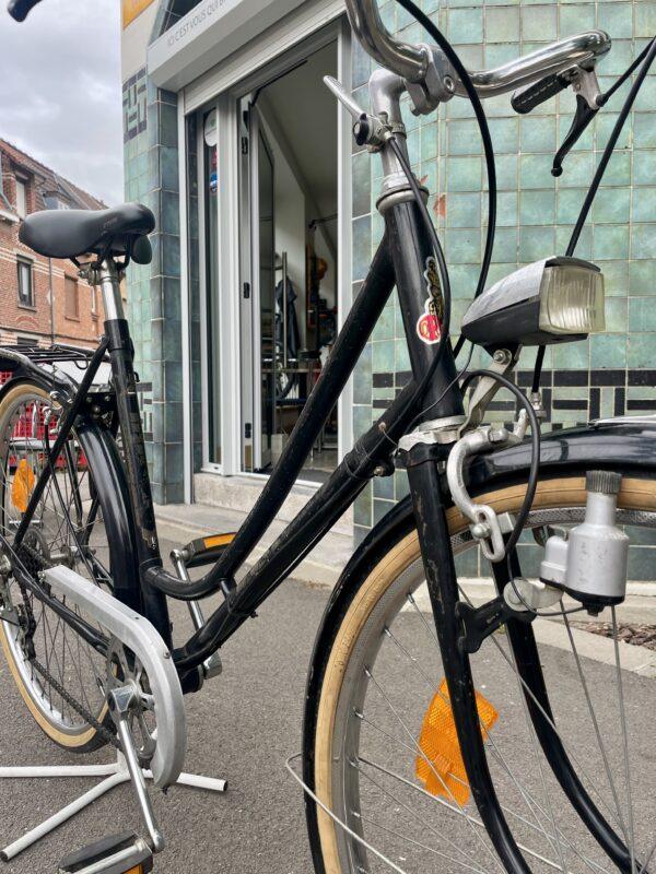 VILLE taille M Vélo en dépot-vente Les Mains Dans Le Guidon