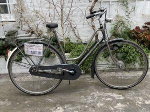 Ville Hollandais Romein Vélo en dépot-vente Les Mains Dans Le Guidon