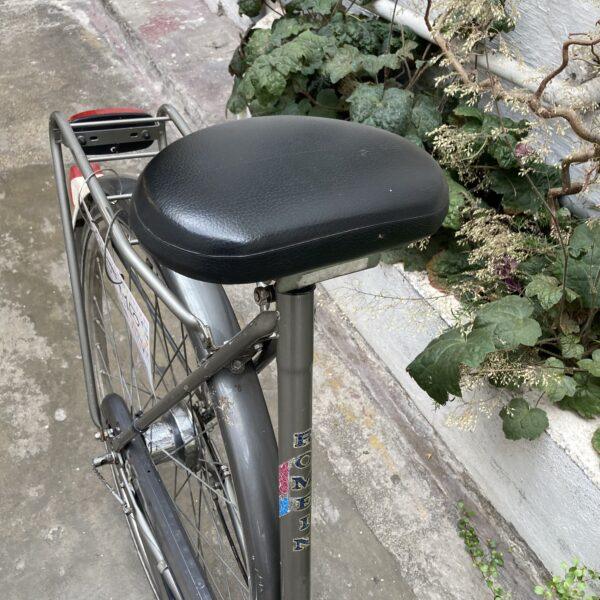 Ville Hollandais Romein Vélo en dépot-vente Les Mains Dans Le Guidon
