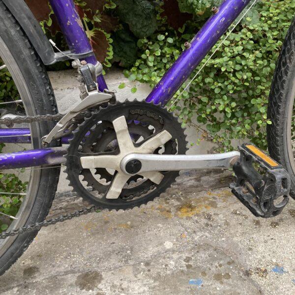 SCOTT VTT 28″ Violet Vélo en dépot-vente Les Mains Dans Le Guidon