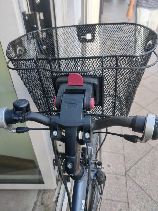 Vélo VRC Btwin Original 520 avec moyeu dynamo. Vélo en dépot-vente Les Mains Dans Le Guidon