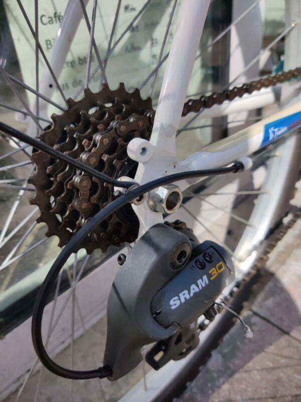 Vtc B’twin Original 3 état neuf ! Vélo en dépot-vente Les Mains Dans Le Guidon