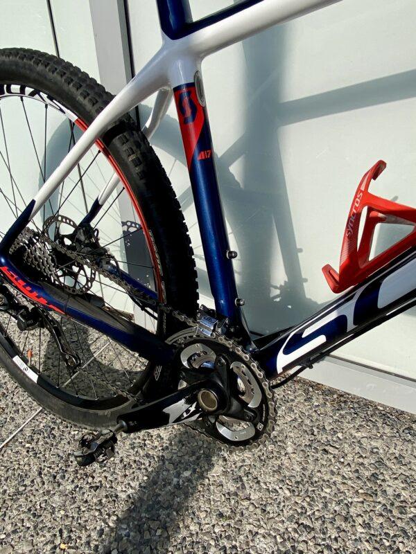 Scott Scale 710 27,5 carbone Vélo occasion Les Mains Dans Le Guidon