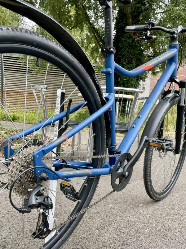 VTC Riverside 500 taille M Vélo en dépot-vente Les Mains Dans Le Guidon