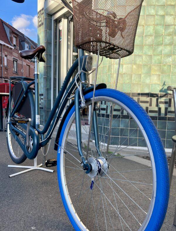 VILLE Elops 540 taille L Vélo azuré Les Mains Dans Le Guidon