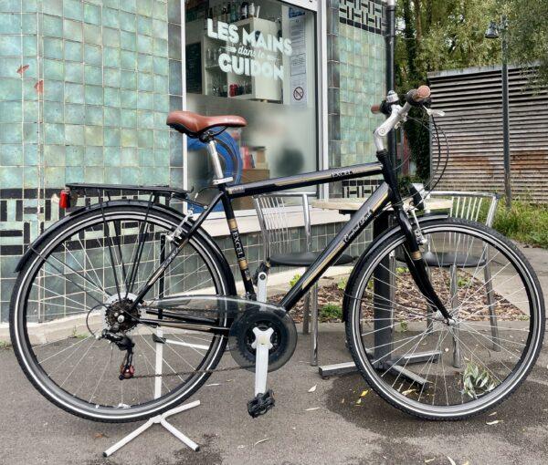 VILLE Excel taille L Vélo en dépot-vente Les Mains Dans Le Guidon
